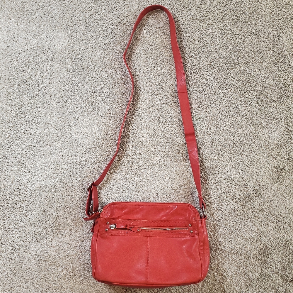 Great American Leather Works Elegant Red Crossbody Bag